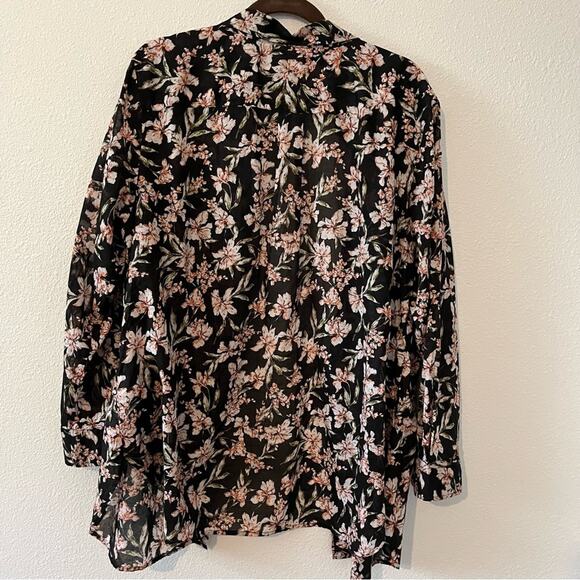 Lauren Ralph Lauren Floral Button Down Shirt - Picture 11 of 11